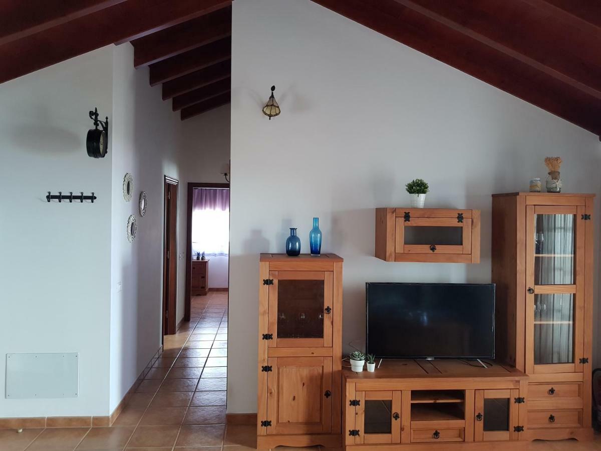 Apartamentos Nisdafe Frontera Bagian luar foto